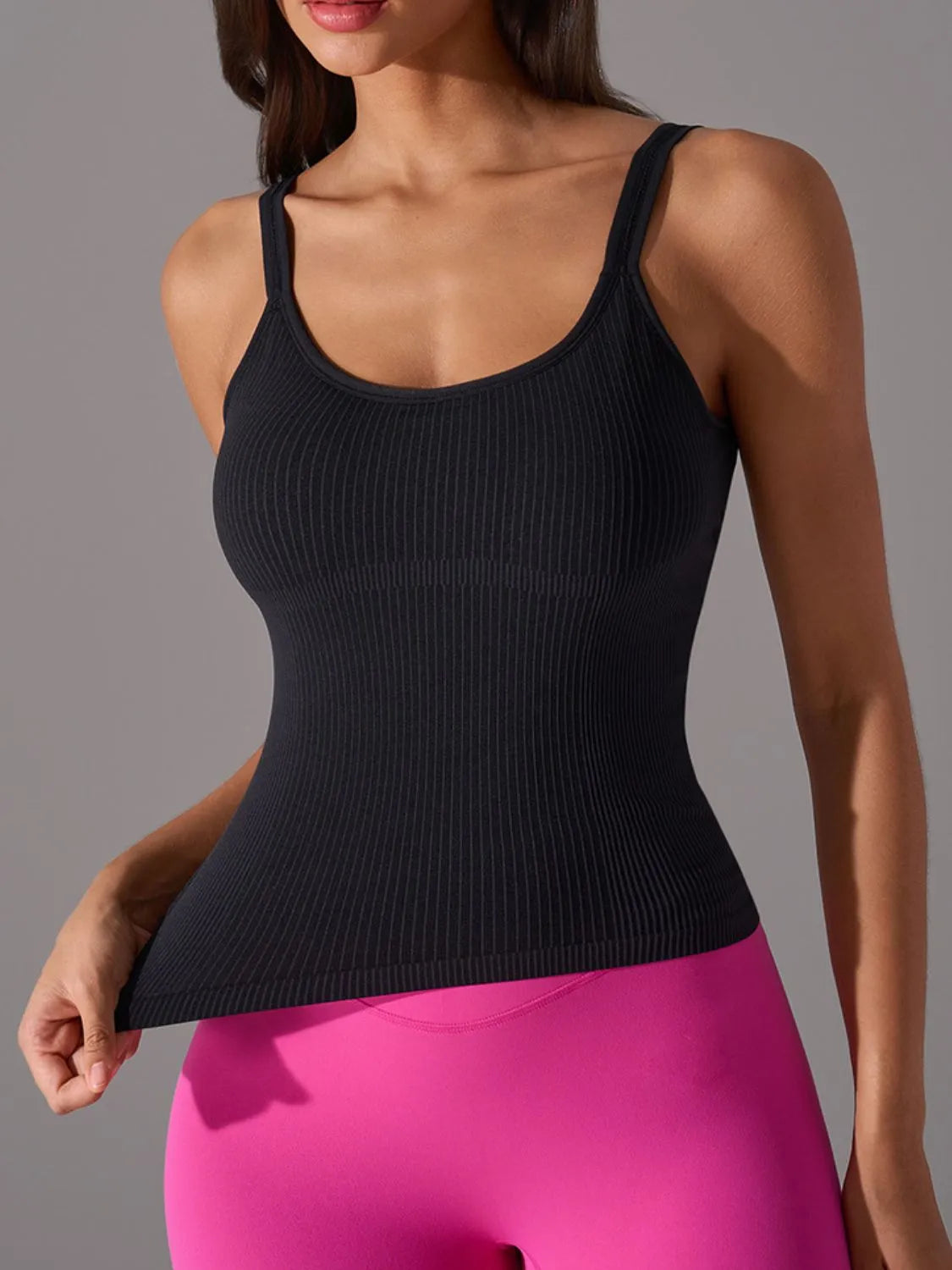Scoop Neck Active Tank with Detachable Chest Pads Carauana Store