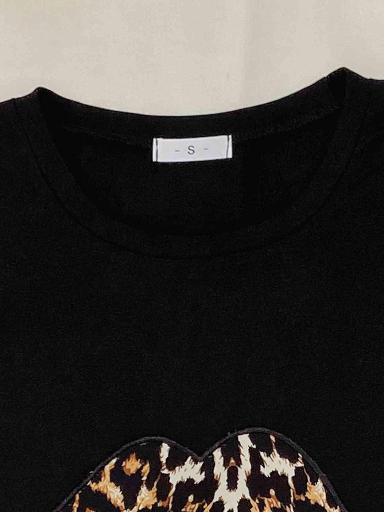 Leopard Lip Graphic Top and Shorts Lounge Set Carauana Store