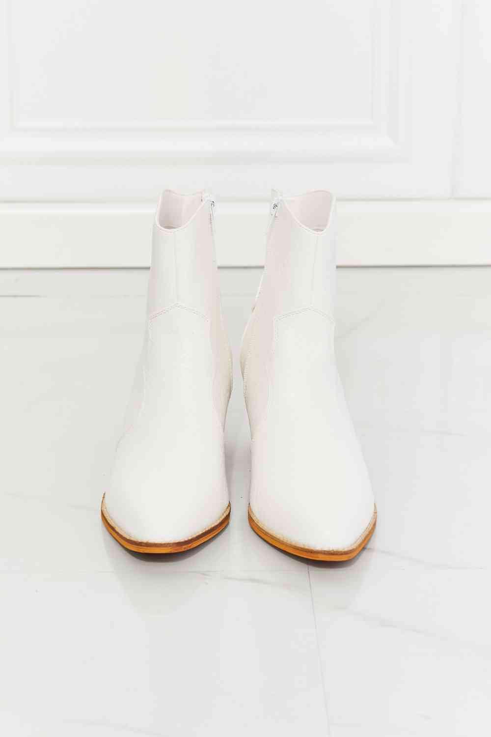 MMShoes Watertower Town Faux Leather Western Ankle Boots in White Carauana Store
