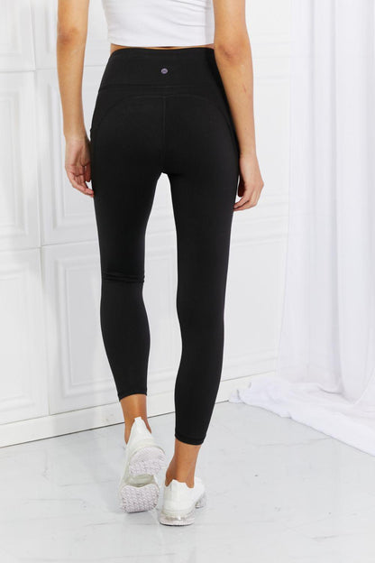 Leggings Depot Full Size Strengthen and Lengthen Reflective Dot Active Leggings Carauana Store