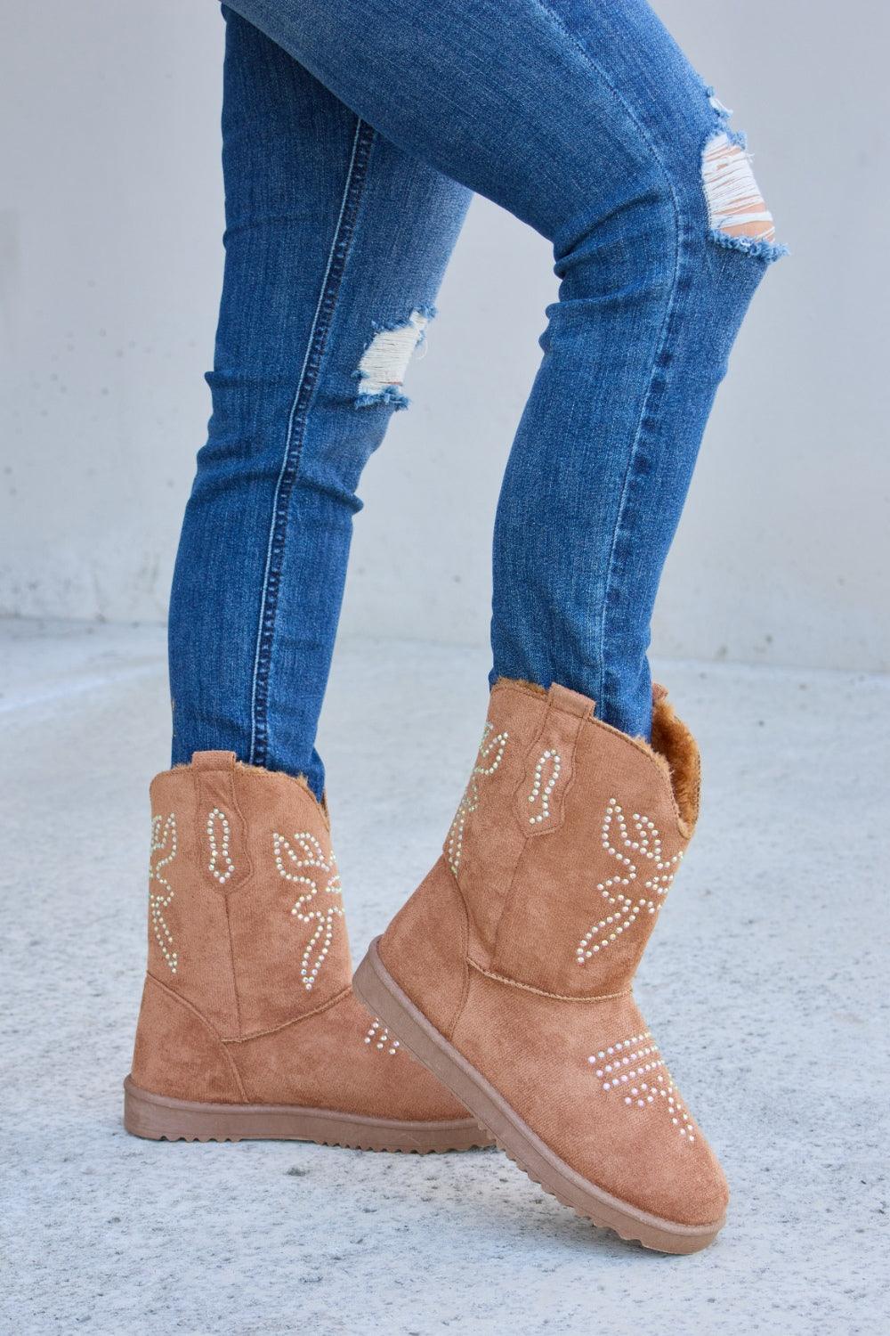 Forever Link Rhinestone Furry Flat Boots Carauana Store