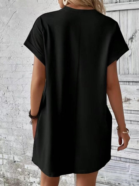 Pocketed Round Neck Short Sleeve Dress Carauana Store